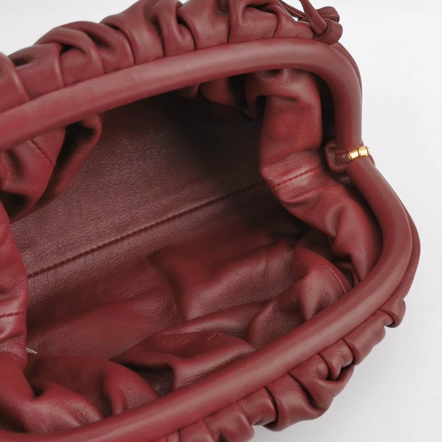 Bottega Veneta Pouch Mini Burgundy Leather