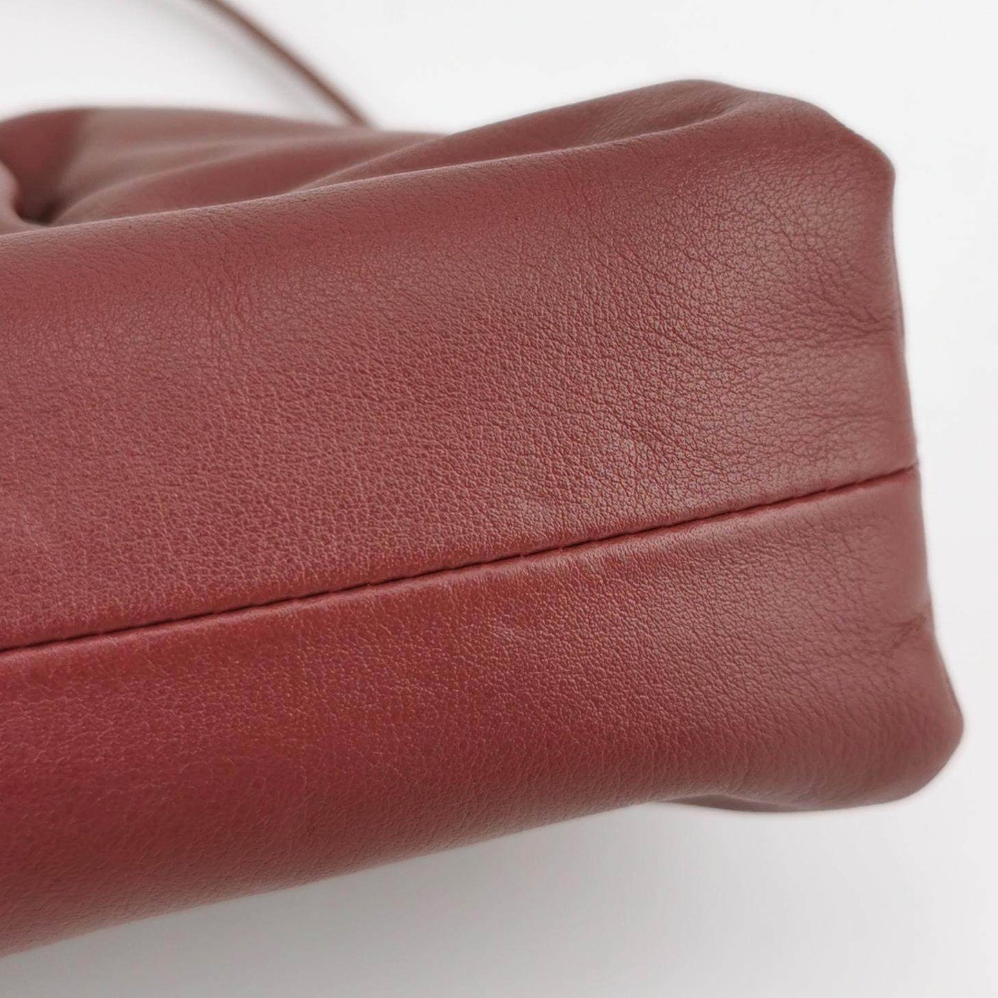 Bottega Veneta Pouch Mini Burgundy Leather