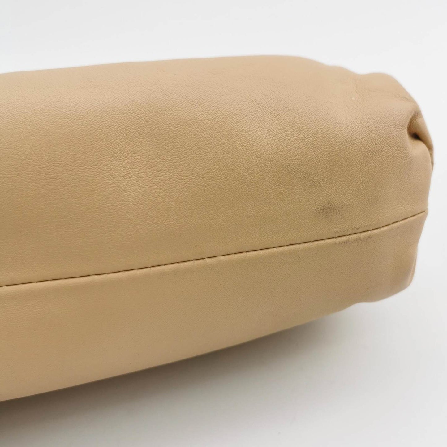 Bottega Veneta Pouch Mini Beige Leather