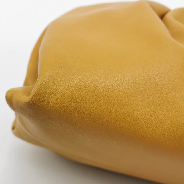 Sold Bottega Veneta Chain Pouch Calfskin Leather Caramel Brown Large