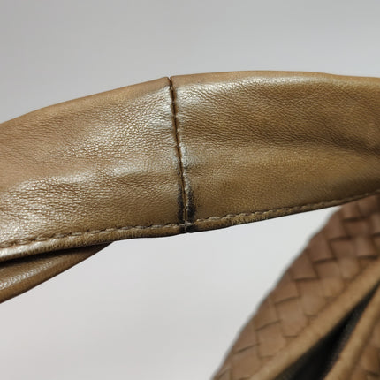 Bottega Veneta Belly Hobo Intrecciato Leather Milk Chocolate Brown Large 45