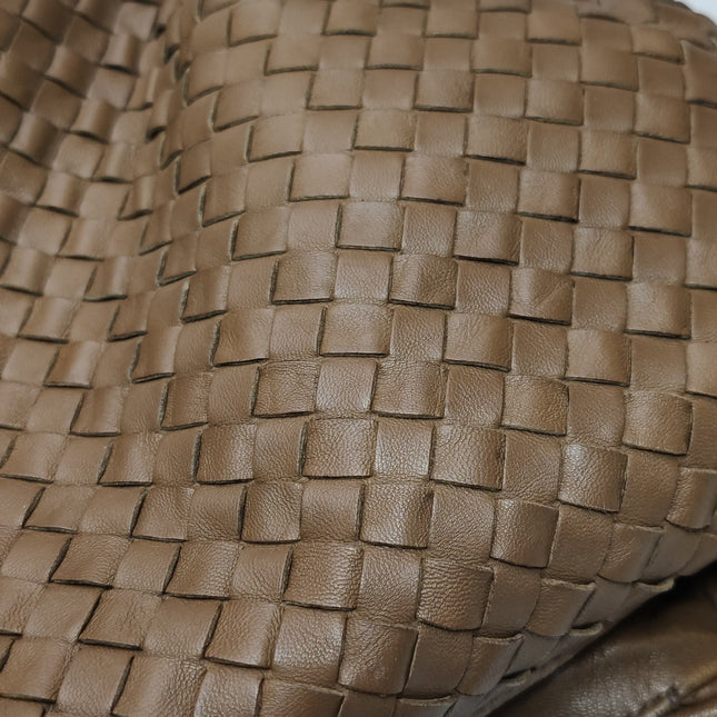 Bottega Veneta Belly Hobo Intrecciato Leather Milk Chocolate Brown Large 45