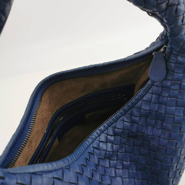Sold Bottega Veneta Veneta Hobo Medium Navy Intrecciato Leather Bag