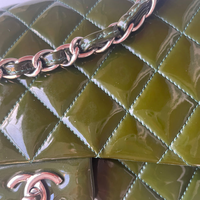 Chanel Classic Flap Jumbo Green Patent Leather Silver Hardware