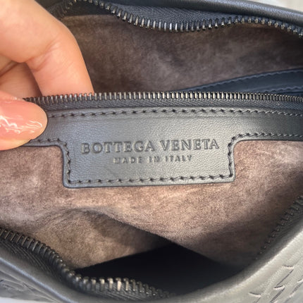 Sold Bottega Veneta Intrecciato Hobo Bag Medium Charcoal Black Lambskin leather