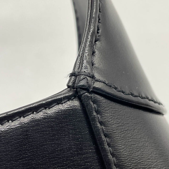 Sold Gucci Jackie 1961 Black Leather Bag with Adjustable Strap