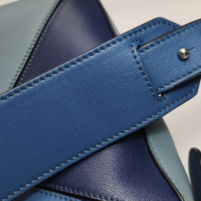 Loewe Puzzle Medium Tricolor Navy Leather bag