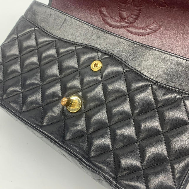 Chanel Timeless Classic Flap Medium Black Lambskin Leather 24k Gold Plated Hardware 2006-2008