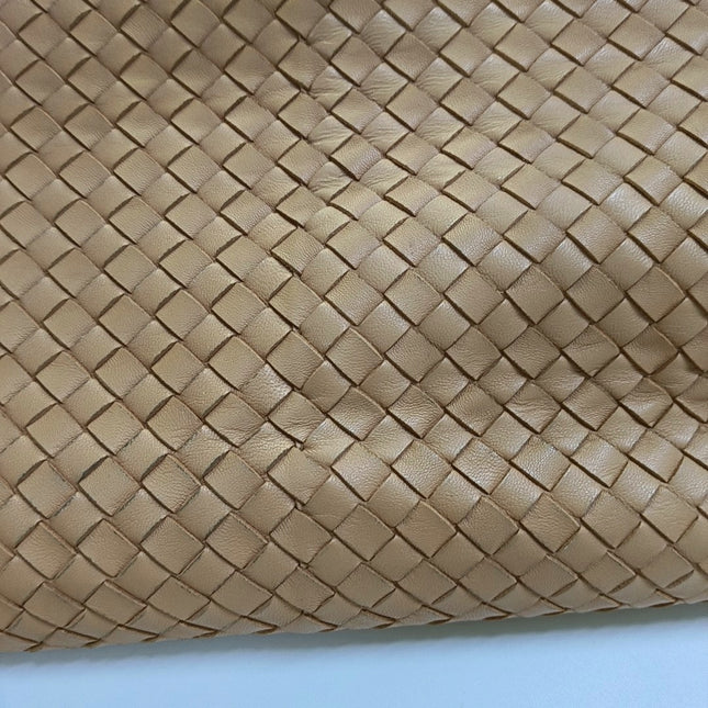 Bottega Veneta Travel Luggage Tote Beige Intrecciato Leather Top Handle Zip Closure