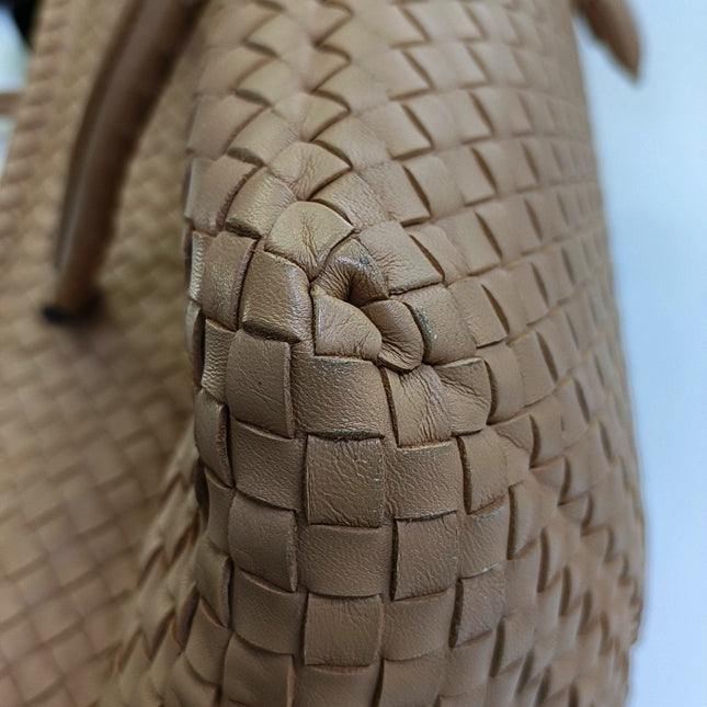 Bottega Veneta Travel Luggage Tote Beige Intrecciato Leather Top Handle Zip Closure