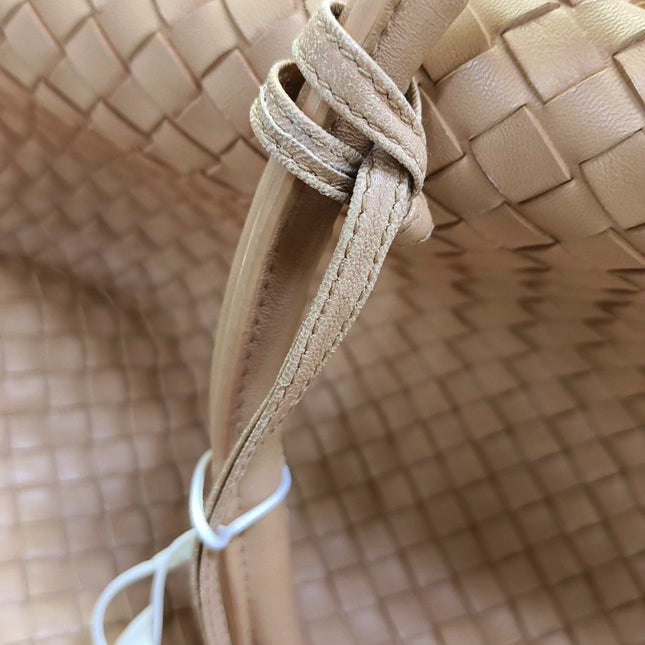 Bottega Veneta Travel Luggage Tote Beige Intrecciato Leather Top Handle Zip Closure