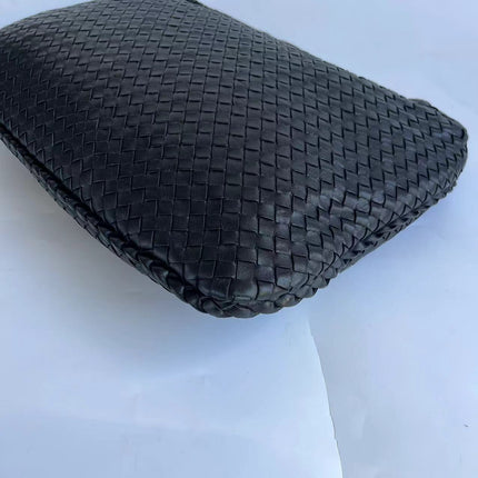 Bottega Veneta Veneta Intrecciato Hobo Bag Medium Black Leather 47cm