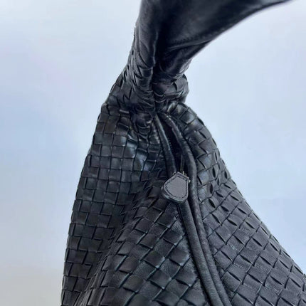 Bottega Veneta Veneta Intrecciato Hobo Bag Medium Black Leather 47cm