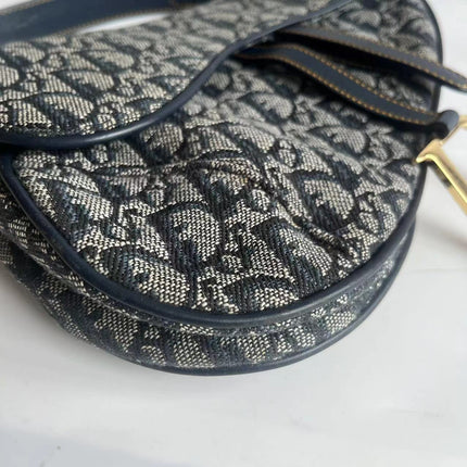 Dior Saddle Vintage Navy Oblique with Multicolor Silk Lining