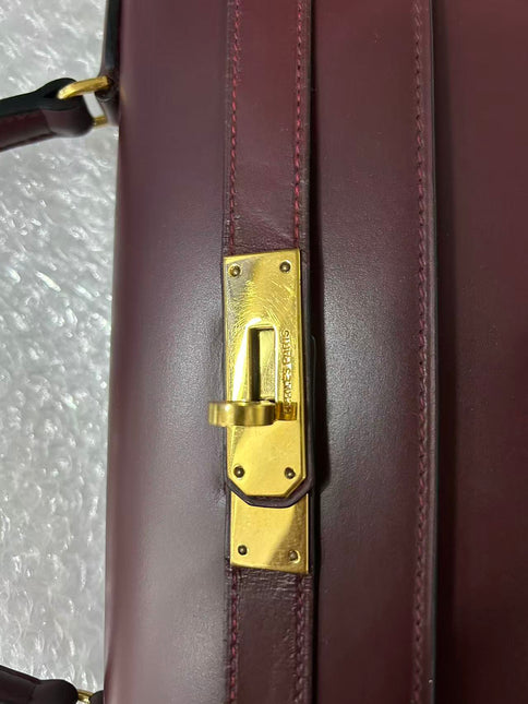 Hermès Kelly 32 Sellier Burgundy Box Leather Gold HW 1978