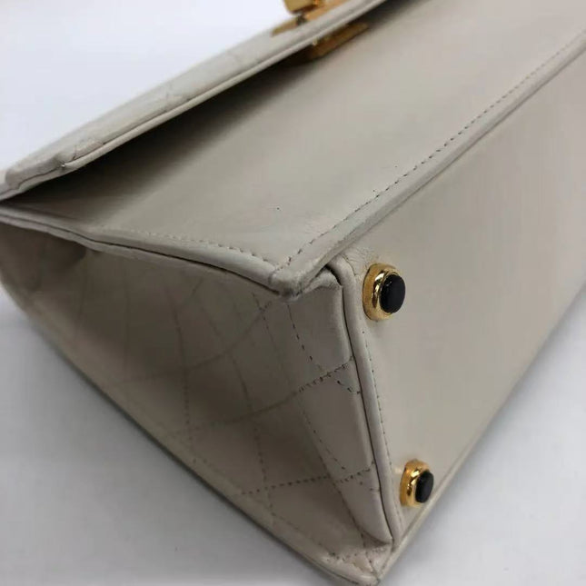 Chanel 1989-1991 White Lambskin Trapezium Shape Flap Bag