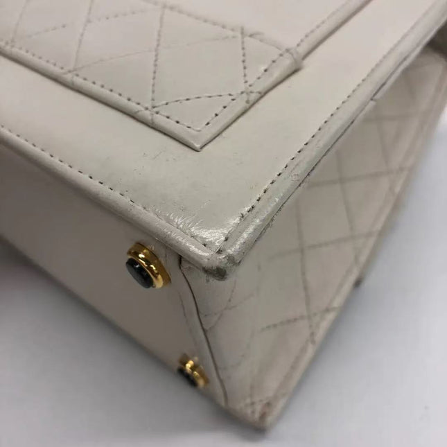 Chanel 1989-1991 White Lambskin Trapezium Shape Flap Bag