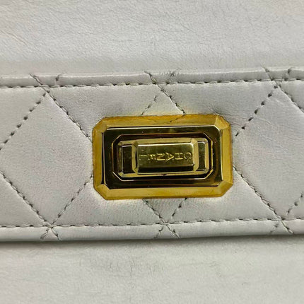 Chanel 1989-1991 White Lambskin Trapezium Shape Flap Bag