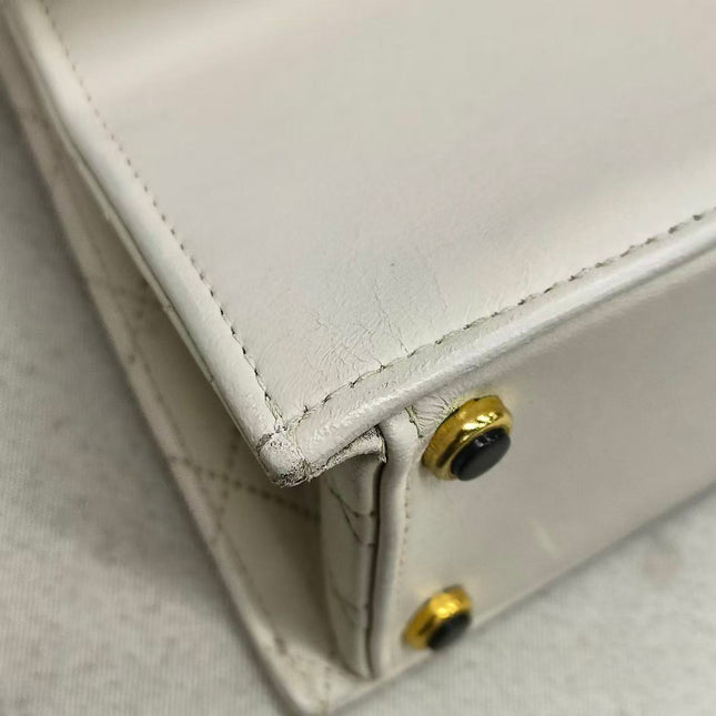 Chanel 1989-1991 White Lambskin Trapezium Shape Flap Bag