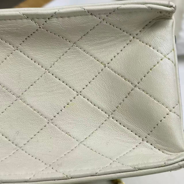 Chanel 1989-1991 White Lambskin Trapezium Shape Flap Bag