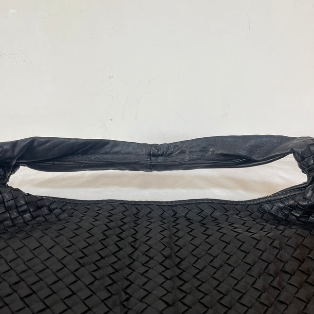 Bottega Veneta Veneta Hobo Maxi Black Leather 52cm