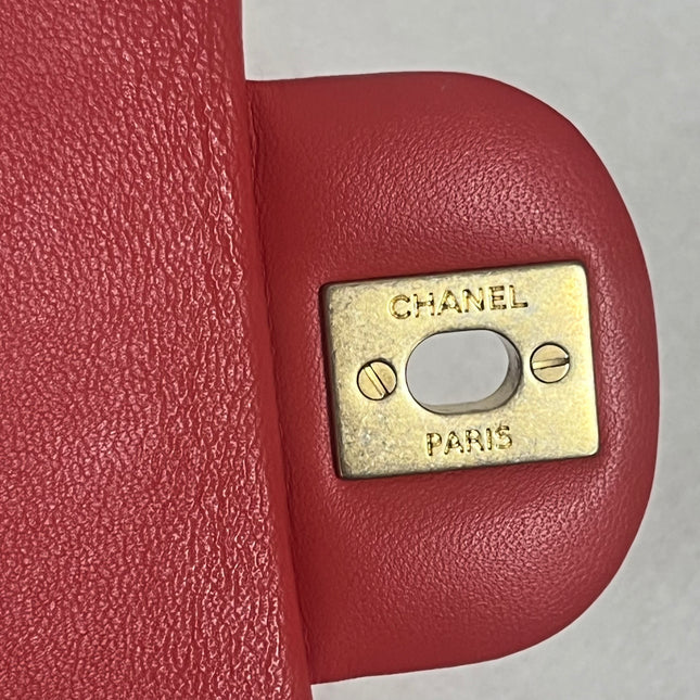 Chanel Classic Flap Mini 2019 Red Lambskin Leather Gold Hardware