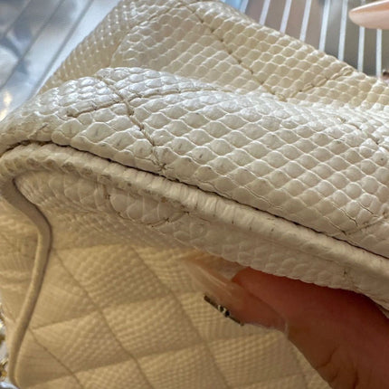 Chanel Vintage Camera Bag White Lizard-skin Leather 1986-1988