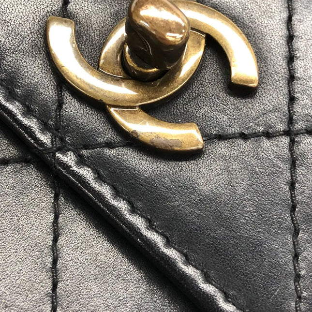 Chanel Vintage Kelly Style Black Leather Shoulder Bag Diamond Stitch Medium