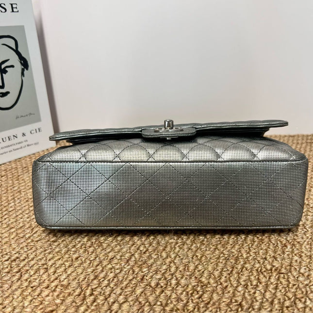 Chanel Classic Flap Medium 2016 Metallic Grey Pixel Effect Calfskin Leather Silver Hardware
