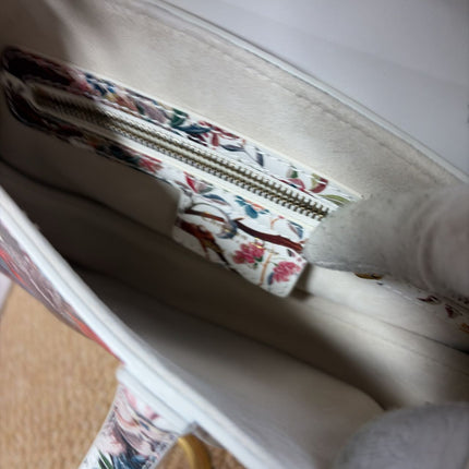 Sac à main Dior Saddle Medium en cuir grainé blanc 2021