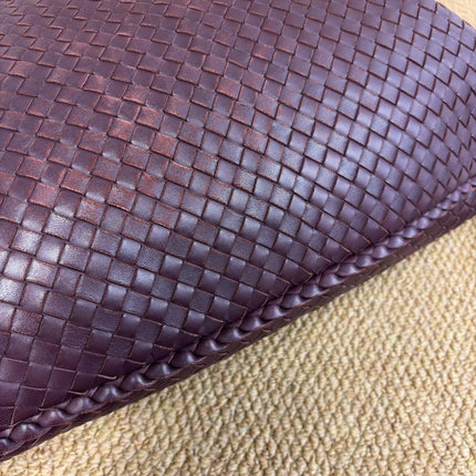 Sac Bottega Veneta Veneta Hobo en cuir bordeaux Maxi 50cm