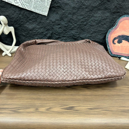 Bottega Veneta Veneta Hobo Maxi Dark Brown Lambskin Leather 52cm