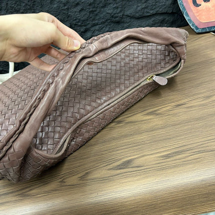 Bottega Veneta Veneta Hobo Maxi Dark Brown Lambskin Leather 52cm