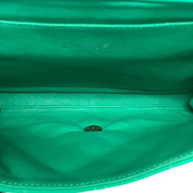 Chanel Envelope Clutch with Chains 2011 Shoulder Bag Green Patent Leather