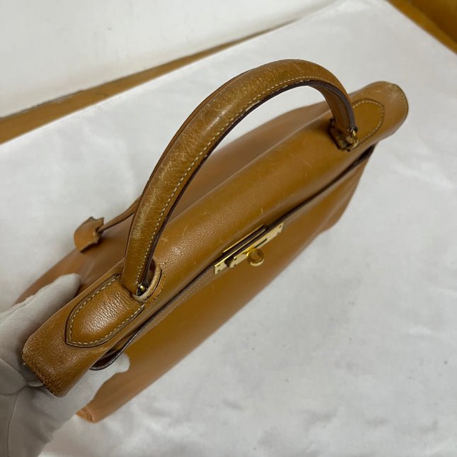 Hermes Kelly 32 Retourne 1976 Gold Box Leather Gold Hardware