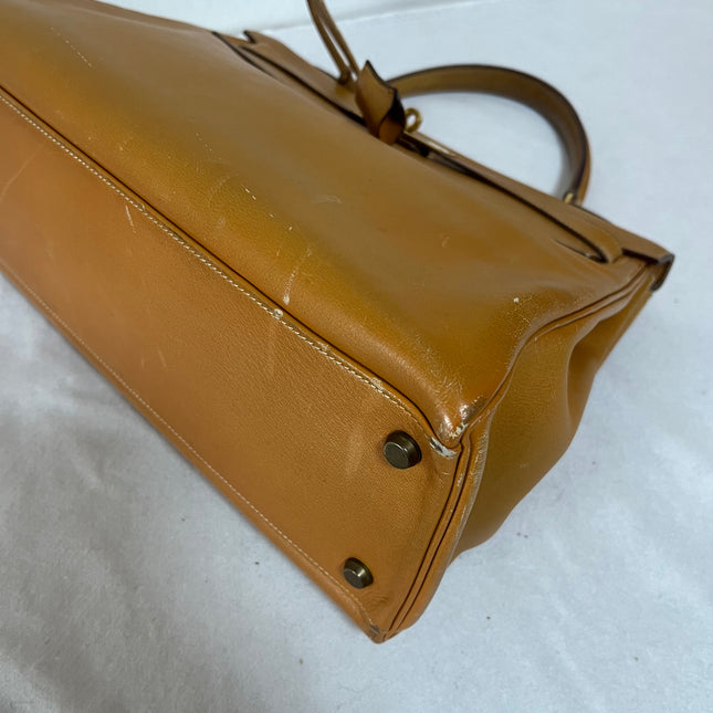 Hermes Kelly 32 Retourne 1976 Gold Box Leather Gold Hardware