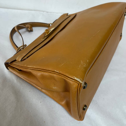 Hermès Kelly 32 Retourne 1976 Gold Box Leather Gold Hardware