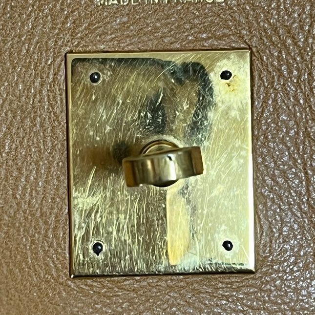 Hermes Kelly 32 Retourne 1976 Gold Box Leather Gold Hardware