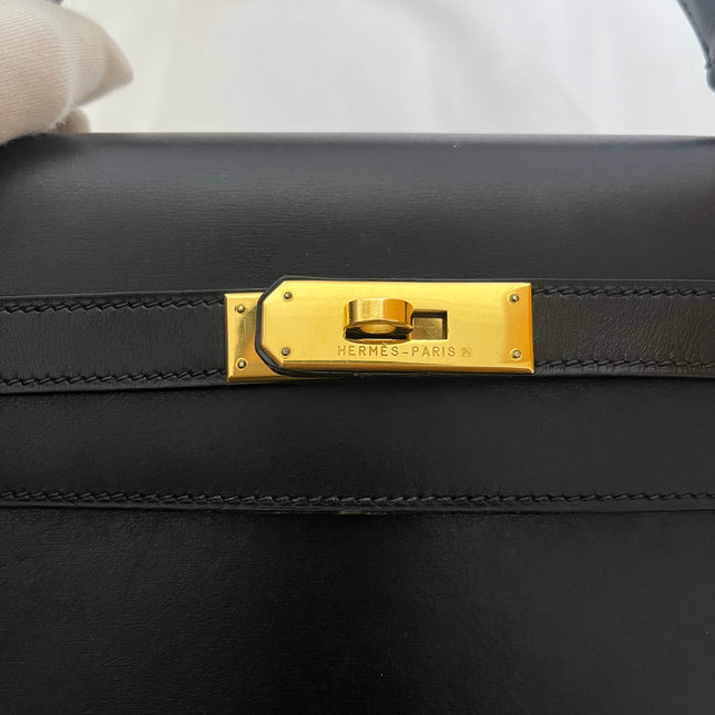 Hermès Kelly 32 Sellier Black Box Leather Gold Hardware with Strap