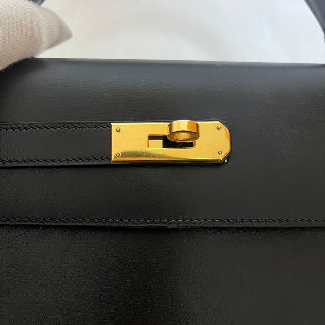 Hermès Kelly 32 Sellier Black Box Leather Gold Hardware with Strap