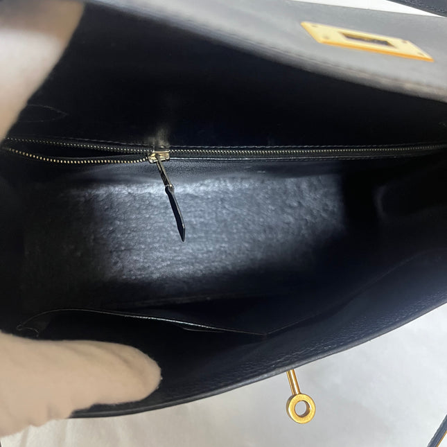 Hermès Kelly 32 Sellier Black Box Leather Gold Hardware with Strap