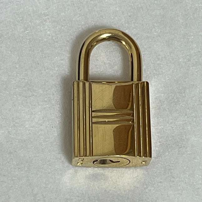 Hermès Kelly 32 Sellier Black Box Leather Gold Hardware with Strap