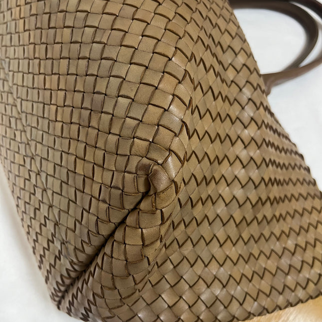 Bottega Veneta Cabat Tote Intreccio Leather Milk Chocolate Brown 45cm