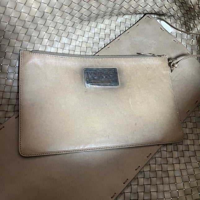 Bottega Veneta Cabat Tote Intreccio Leather Milk Chocolate Brown 45cm