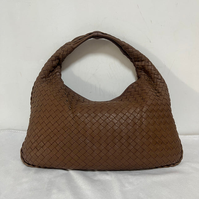 Bottega Veneta Intrecciato Hobo Bag Medium Brown Lambskin leather 40cm