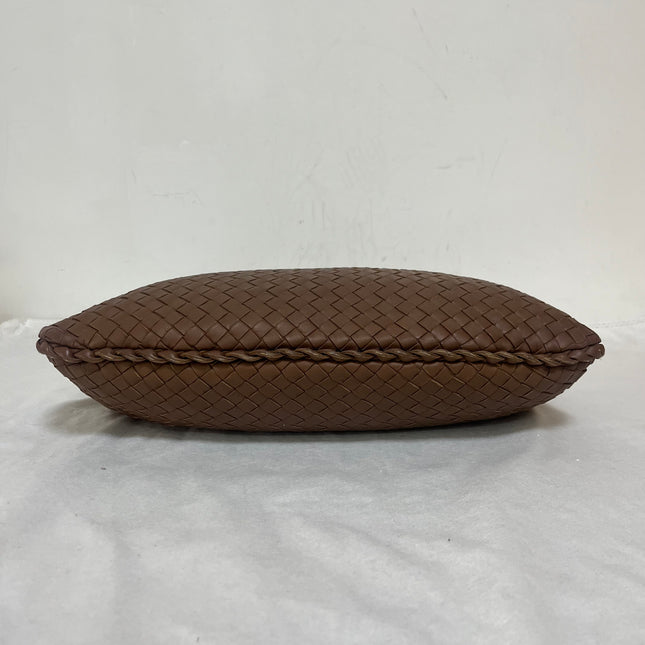 Bottega Veneta Intrecciato Hobo Bag Medium Brown Lambskin leather 40cm