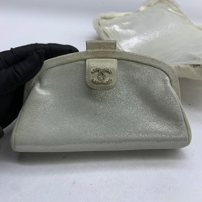 Chanel White Rabbit Fur Kiss Lock Clutch Chain Bag