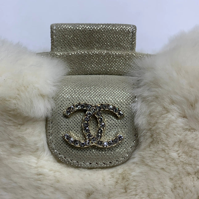 Chanel White Rabbit Fur Kiss Lock Clutch Chain Bag