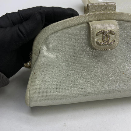 Chanel White Rabbit Fur Kiss Lock Clutch Chain Bag