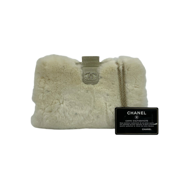 Chanel White Rabbit Fur Kiss Lock Clutch Chain Bag-Luxbags